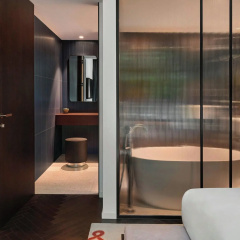 Dorothea Hotel, Budapest, Autograph Collection - Bild 7
