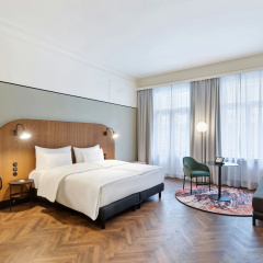 Hotel Astoria Vienna, Curio Collection by Hilton - Bild 3