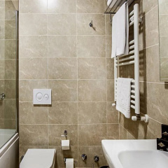 The Admiral Hotel thumbnail 29