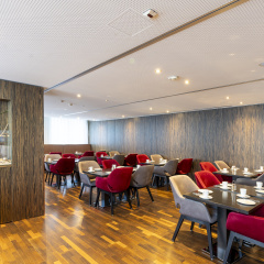 Plaza Premium Salzburg - Bild 14