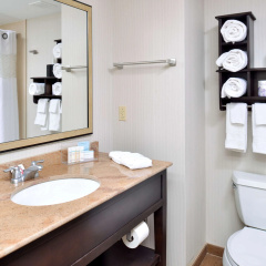 Hampton Inn & Suites California University-Pittsburgh thumbnail 8