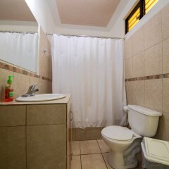 Hotel de Santa Maria in Chichicastenango, Guatemala from 92$, photos, reviews - zenhotels.com bathroom photo 2