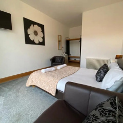 The Old Mill Rooms thumbnail 5