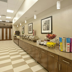 Hampton Inn & Suites Minneapolis / Downtown thumbnail 23