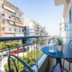 Neoclassical apartment with 3 bedrooms in Piraeus - Bild 12