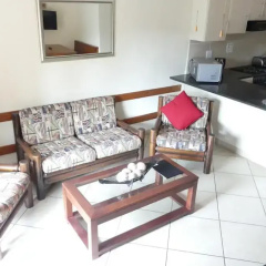 Flamingo Holiday Apartments thumbnail 21