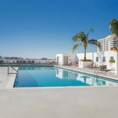 Opera Suites And Marina Hotel - Bild 3