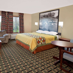 Econo Lodge Canton North thumbnail 6