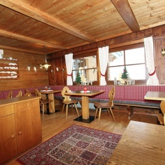 Quaint Chalet in Mayrhofen near Ski Lift - Bild 11