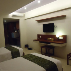 Paradise Hotel Nyaung Shwe thumbnail 4