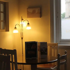 The Red lion thumbnail 25