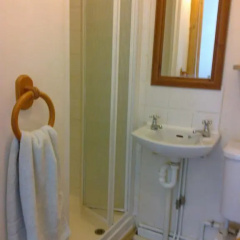 The Old Cottage thumbnail 2