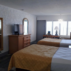 Casa Loma Inn