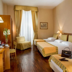 9Hotel Cesari - Bild 5