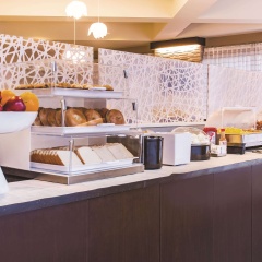 La Quinta Inn & Suites by Wyndham Las Vegas Summerlin Tech - Bild 12