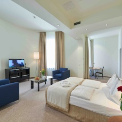 HiLight Suites Hotel - Bild 1
