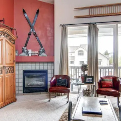 Two-Bedroom Townhome 103F at The Pointe thumbnail 3