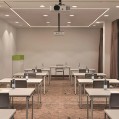 Super 8 by Wyndham Augsburg - Bild 18