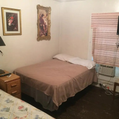 The Wolff Motel thumbnail 4