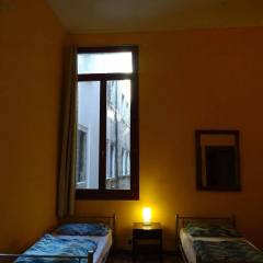 Youth Venice Palace thumbnail 7