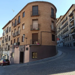 Cervantes Apartamentos