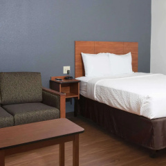WoodSpring Suites Lafayette thumbnail 20
