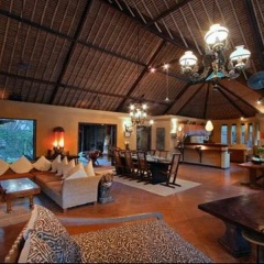 Taman Mesari Luxury Villa - Bild 13
