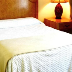 Marble Motel thumbnail 6