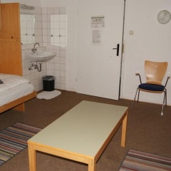 Zimmerfrei - Bild 1