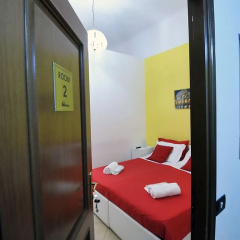 B&B Rome's Angel thumbnail 6