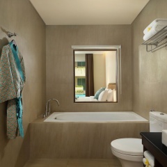 Anja Jimbaran - Bild 9