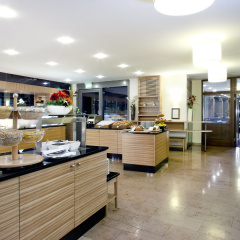 Grauer Bar - Bild 13