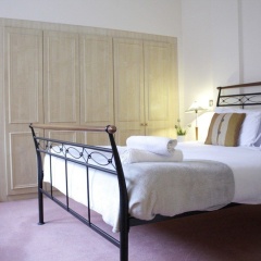 Urban Stay Astral House Apartments - Bild 5
