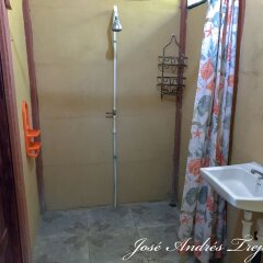 Cabinas Manawada in Rincon, Costa Rica from 49$, photos, reviews - zenhotels.com bathroom