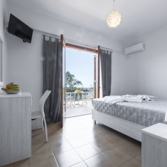 Maria Apartments thumbnail 4