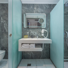 Dionysos Hotel & Suites thumbnail 8