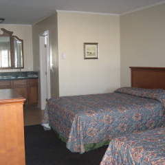 The Shores Inn and Beach Houses thumbnail 3