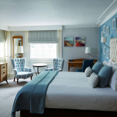 The Old Ship Hotel thumbnail 5