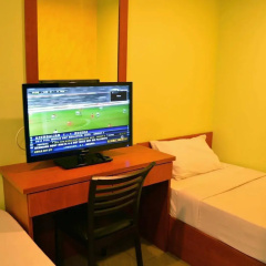 Your Hotel thumbnail 16