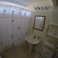 Hale-hoola B & B thumbnail 7