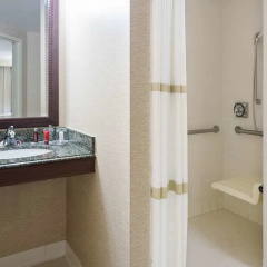Pittsburgh Marriott City Center thumbnail 13
