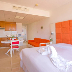 Marlita Beach Hotel Apartments thumbnail 4