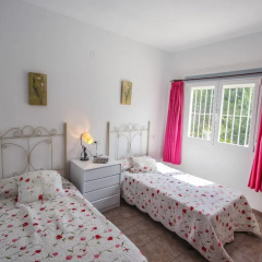 Susana - this lovely detached holiday property in Moraira thumbnail 4