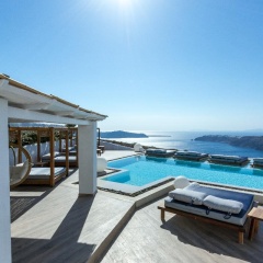 Amaze Suites thumbnail 25