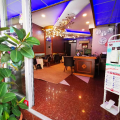 Hotel Broken Column - Bild 2