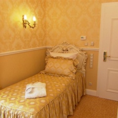 Monomach - Bild 2