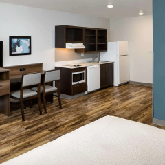 WoodSpring Suites Houston IAH Airport thumbnail 34