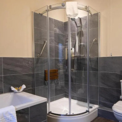 The Burgoyne Hotel thumbnail 8