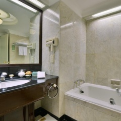 Evergreen Laurel Hotel Bangkok - Bild 12