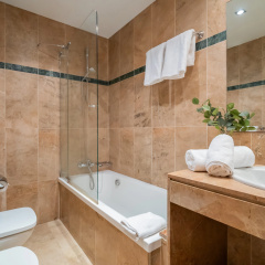 Hotel Glories - Bild 14